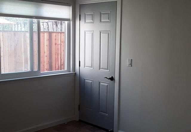 1st image of 1136 Kelez Dr