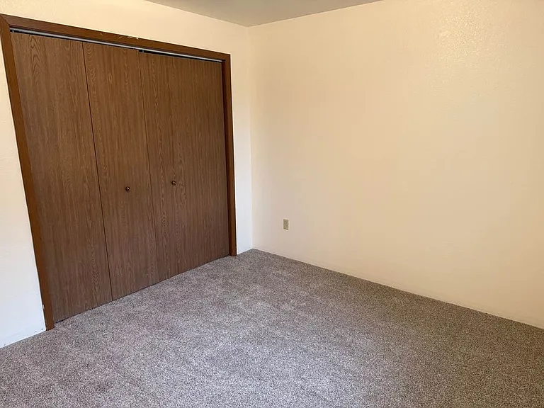 5208 Sunset Dr — Photo 12