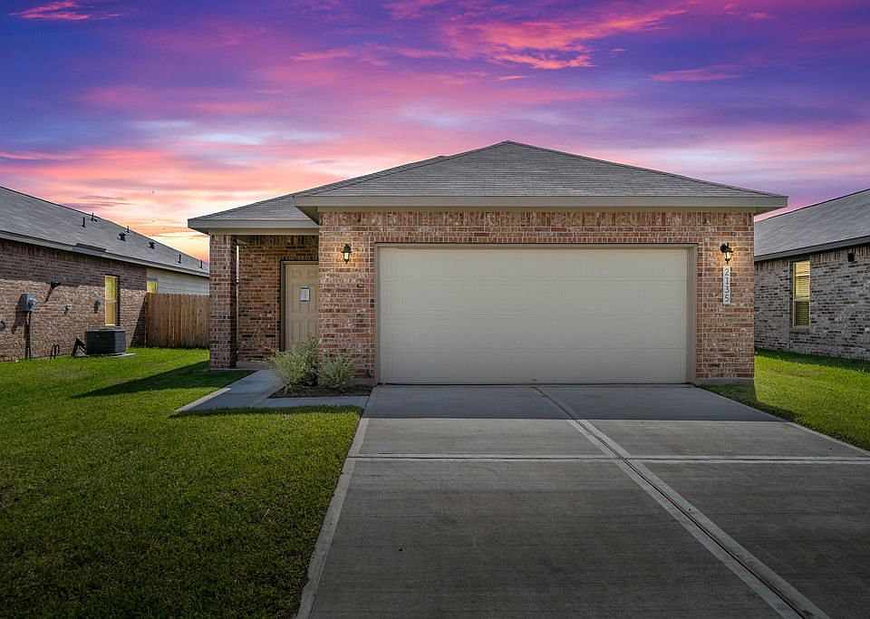 1st image of 25806 Northpark Pine Dr #Fhq9n5