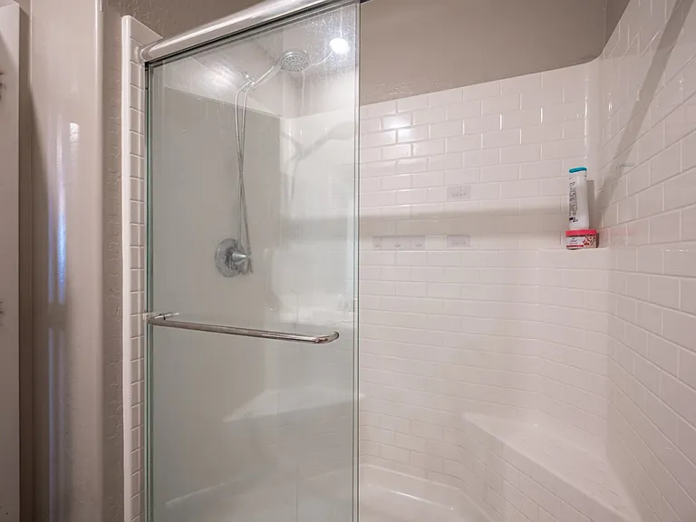 2715 Amazing Meadows Ave — Photo 26