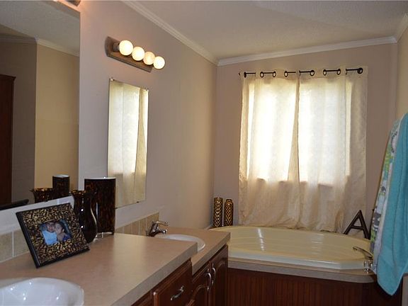 5th image of 8605 Field Crest Ct