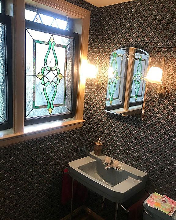 1st floor powder room