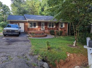 2601 Brookhaven Dr, Sanford, NC 27330