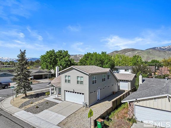 4th image of 2640 Meadowbrook Ln