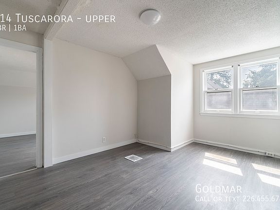 5th image of 714 Tuscarora St