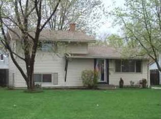 4638 Colorado Ave, Sheffield Village, OH 44054