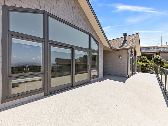 5th image of 7385 Dana Lane Ct