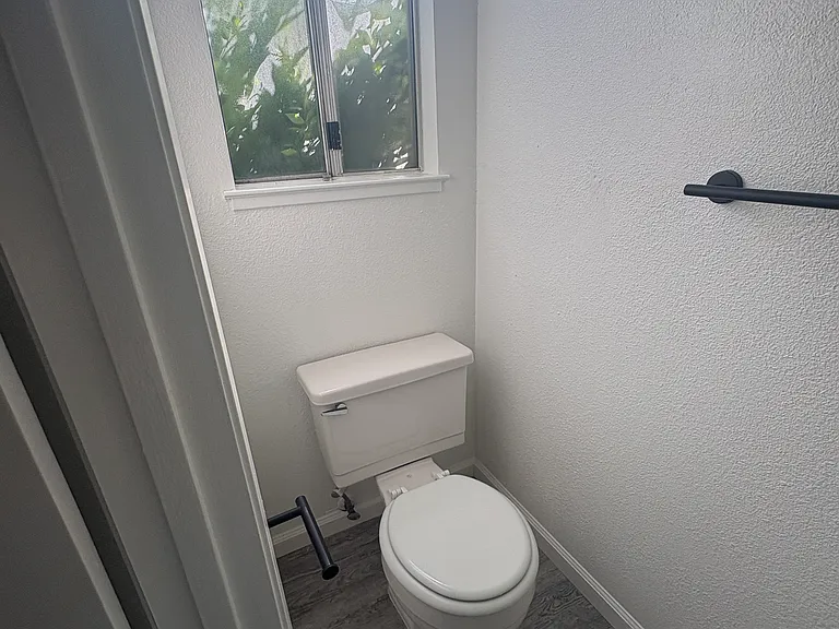 Casita Dr — Photo 6