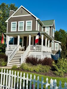 450 Summer Grove Dr, Douglas, MI, 49406