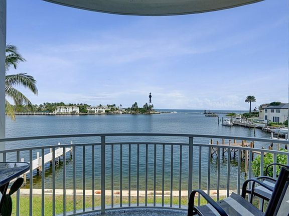 4th image of 2508 Bay Drive #303