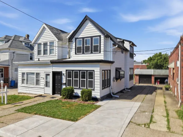 917 Oakmont St, Philadelphia, PA 19111