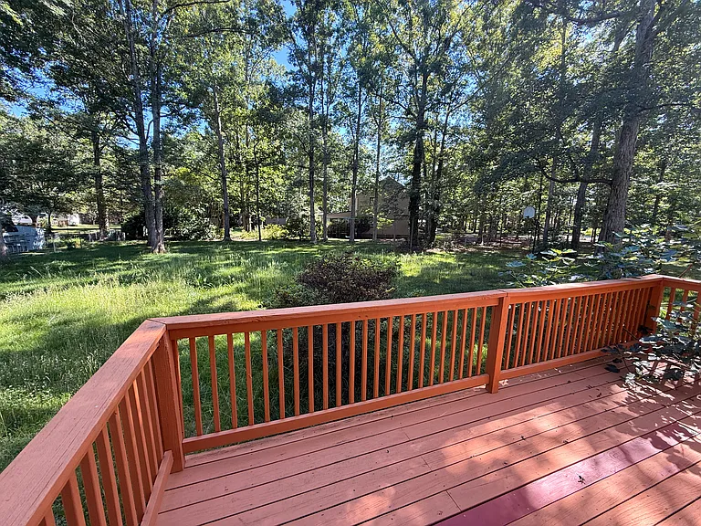 14213 Aldengate Rd — Photo 4