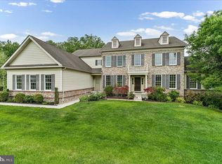 13 Evergreen Pl, Chadds Ford, PA 19317