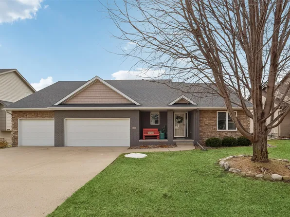 15714 Aurora Ave, Urbandale, IA 50323