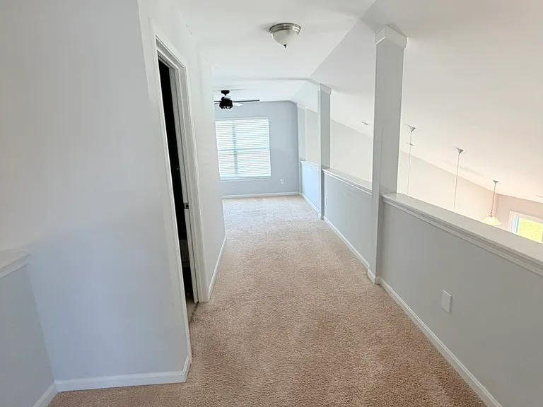 1018 Autumn Crest Ln — Photo 20