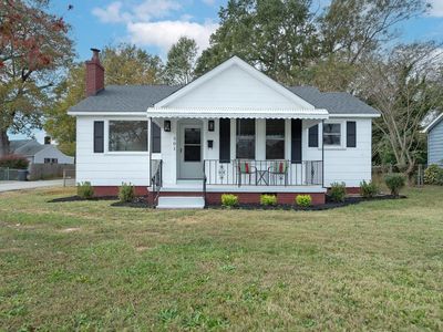 301 Perry Rd, Greenville, SC, 29609