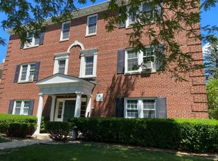4272 N Wilson Dr APT 106, Shorewood, WI 53211