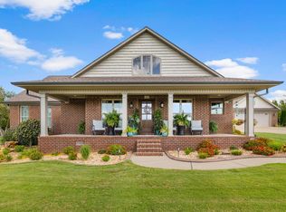 47 Maplewood Cir, Killen, AL 35645