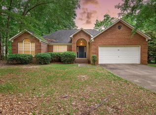 2413 Stonewood Dr, Dothan, AL 36301