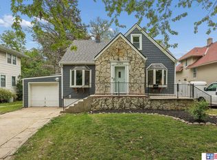 2939 N 58th St, Omaha, NE 68104