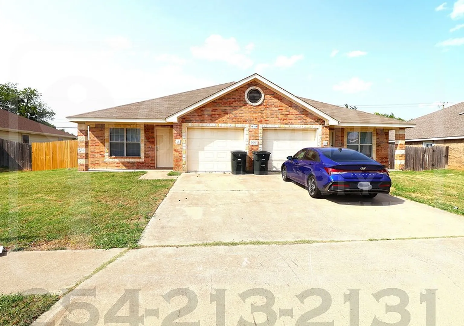 4003 Cambridge Dr — Photo 1