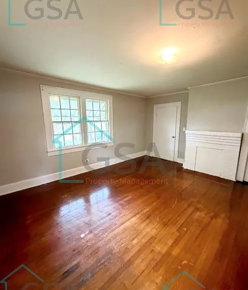 3 Thompson St — Photo 12