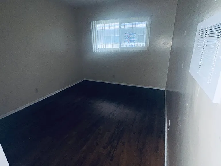 6717 Satsuma Ave — Photo 6