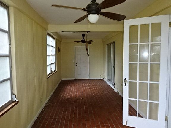 4th image of 1215 Lanier Blvd