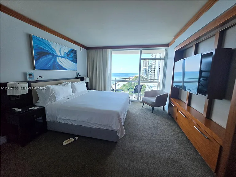 6801 Collins Ave #1020-1006 — Photo 13