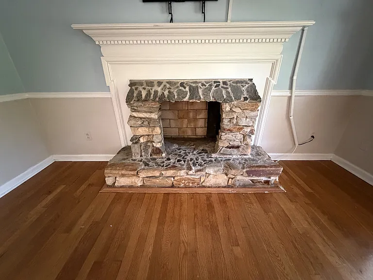 1125 Sheffield Dr — Photo 5