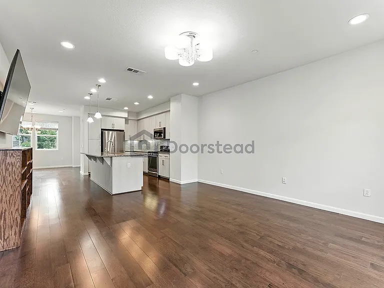 801 Jetty Dr — Photo 35