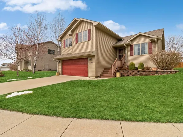 207 Ashton St, Gilbert, IA 50105