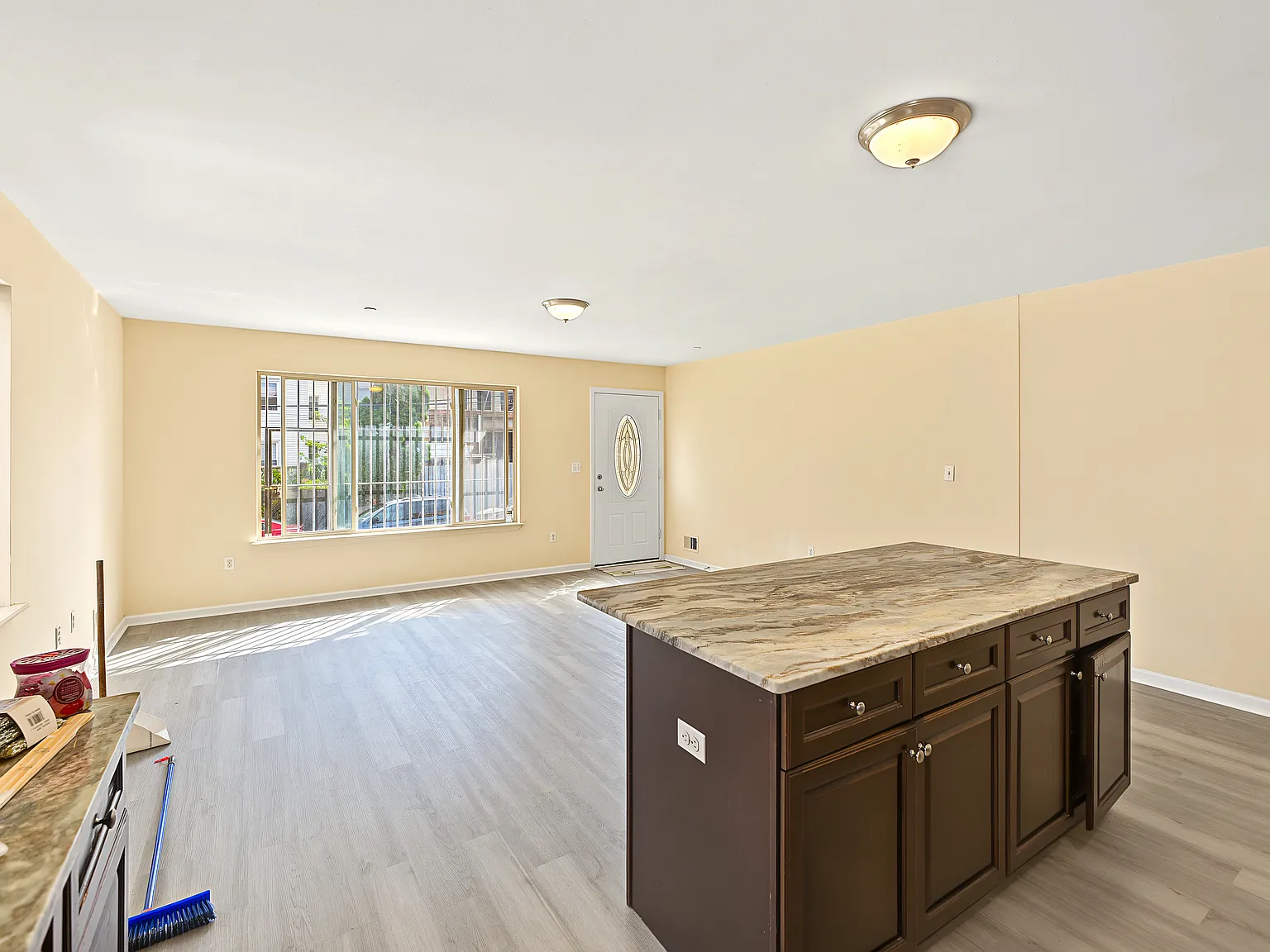Simonson Ave, Staten Island — Photo 1