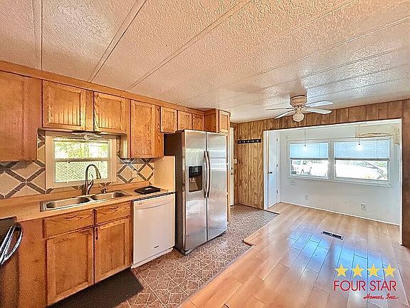 2nd image of 4847 Spruce Creek Rd