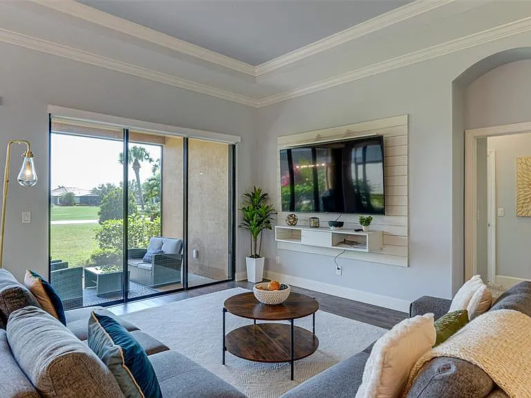 4511 Terrazza Ct — Photo 8