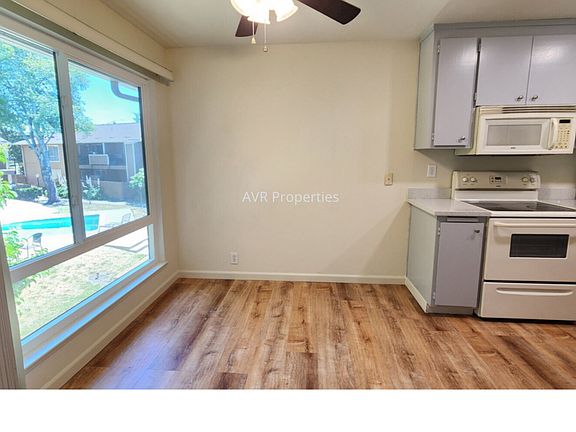 3rd image of 8975 Alcosta Blvd APT 108