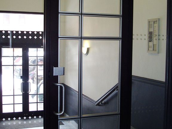 5th image of 126 W 96th St APT 1F