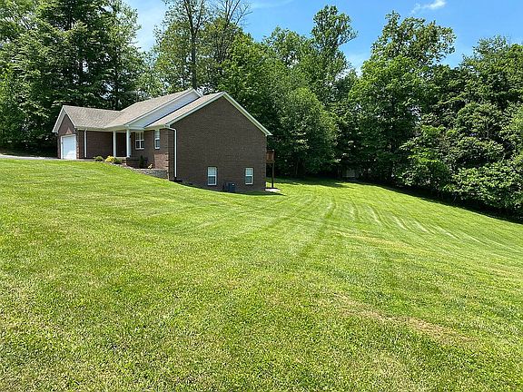 5th image of 65 Southwood Dr SE