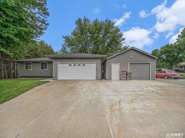 4121 NW 57th St, Lincoln, NE 68524
