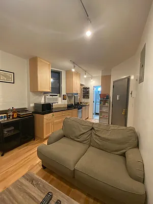 Rented by Owner | media 22