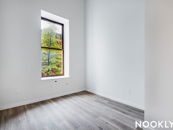 3rd image of 619 Throop Ave #3Y