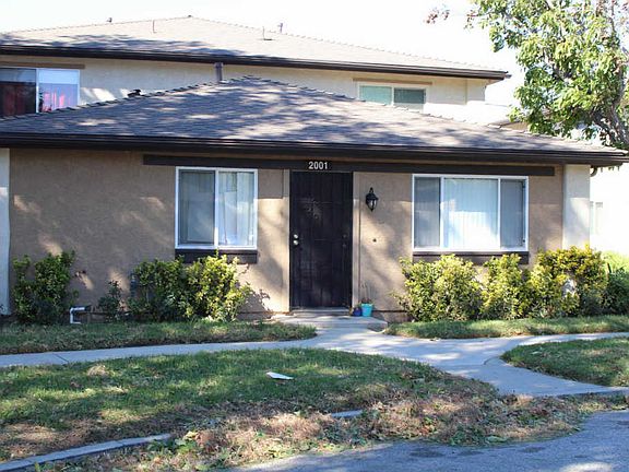 2nd image of 2001 N Calle La Sombra Unit 1