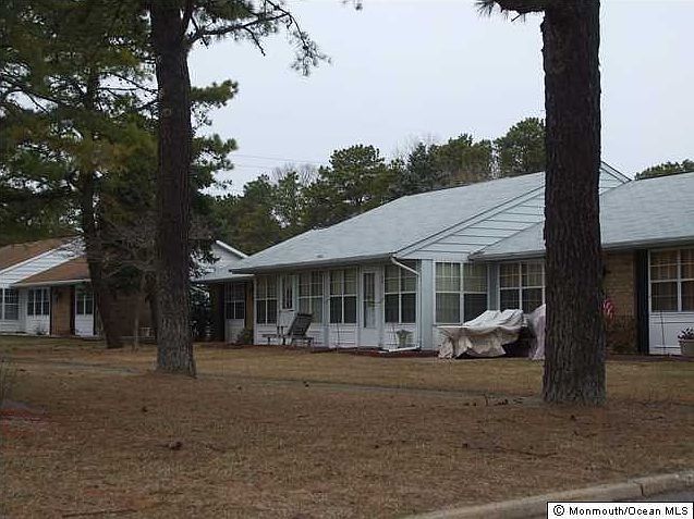 1st image of 2A Gramercy Ln #A