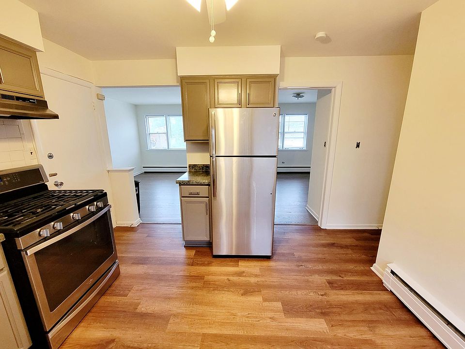 1st image of 7223 W Dickens Ave #2C