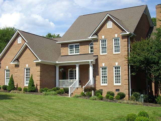 1223 12th Fairway Dr.