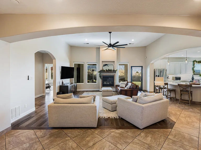 5701 Rio Animas Rd NE — Photo 3