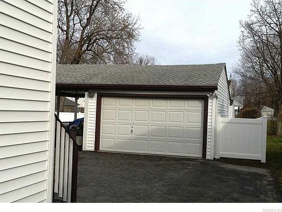 4th image of 25 Greenfield St