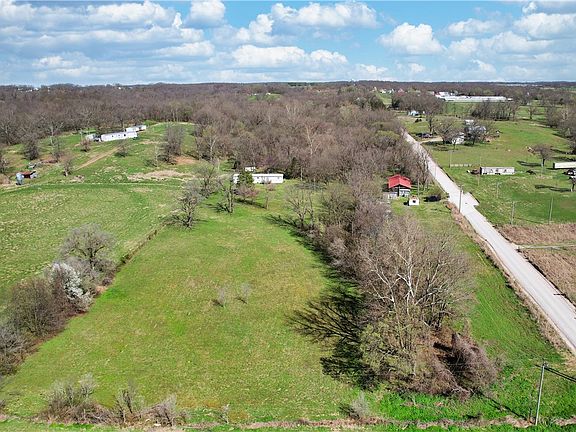 5th image of 12129 Roy Jech Farm Rd