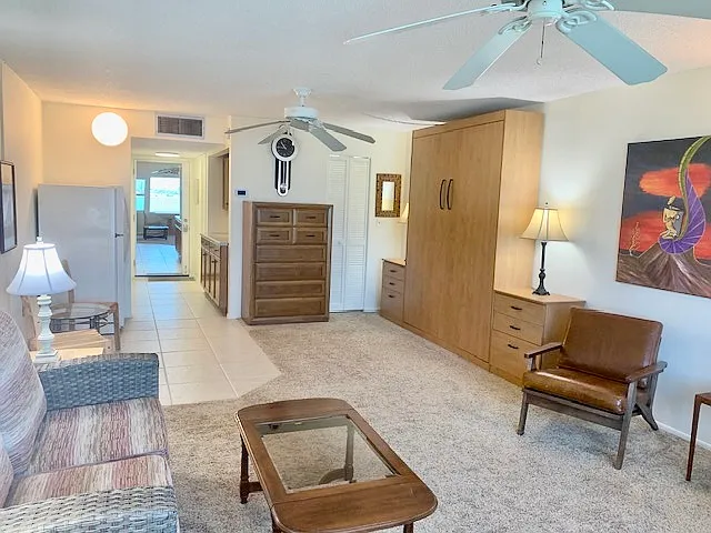 4750 Cove Cir #406 — Photo 5