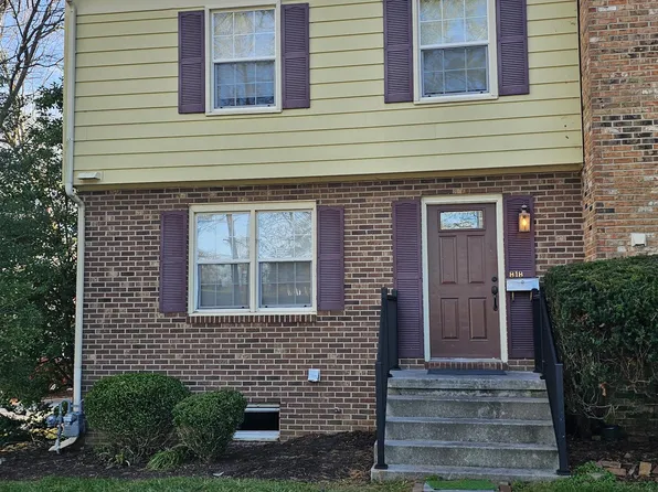 818 Cambridge Rd, Blacksburg, VA 24060